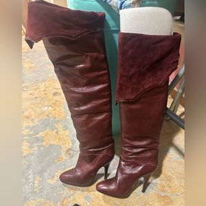 Beautiful leather boots 7.5 Can be worn over the knee or folded as in picture